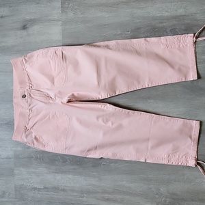 Style & Co Women's Utility Pink Capri Pants Size 8 NWOT